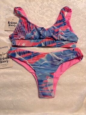 NWT Kulani Kinis Bikini Set. XS